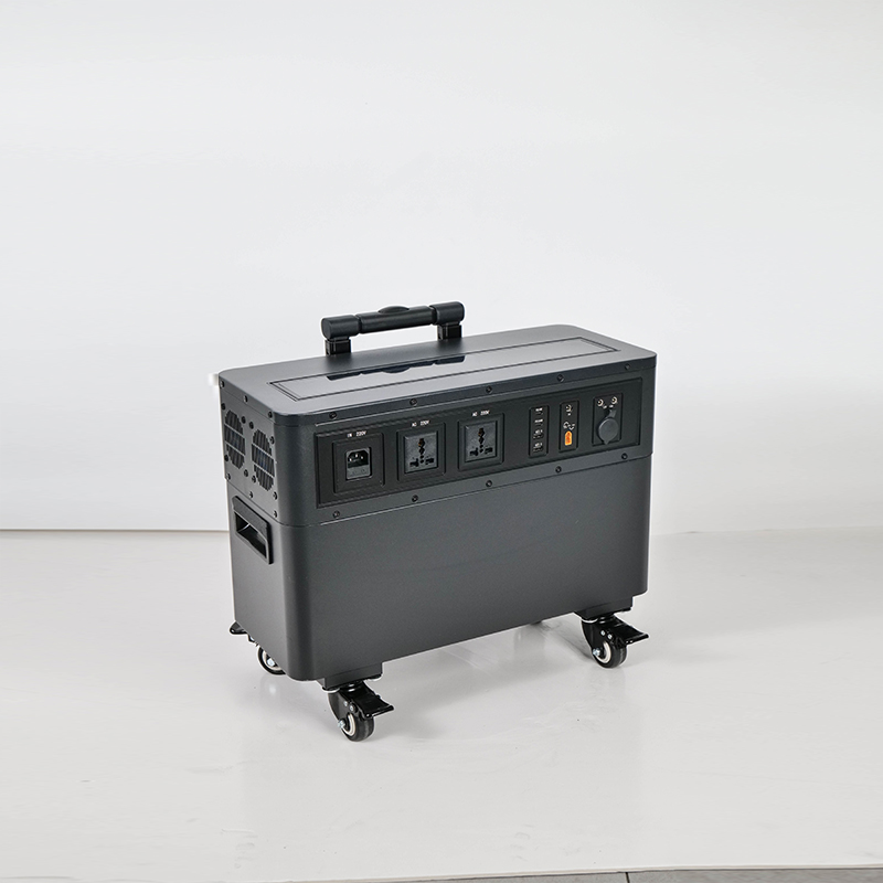 محطة طاقة محمولة 2000 واط 2304 - مراجعة Portable Power Station وسعره
